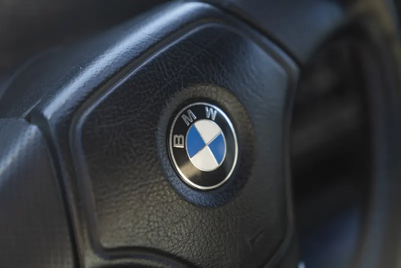 BMW 318 IS MOTORSPORT LIMITED EDITION 40