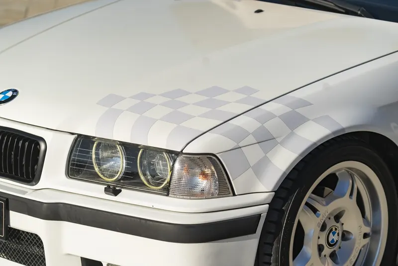 BMW 318 IS MOTORSPORT LIMITED EDITION 17