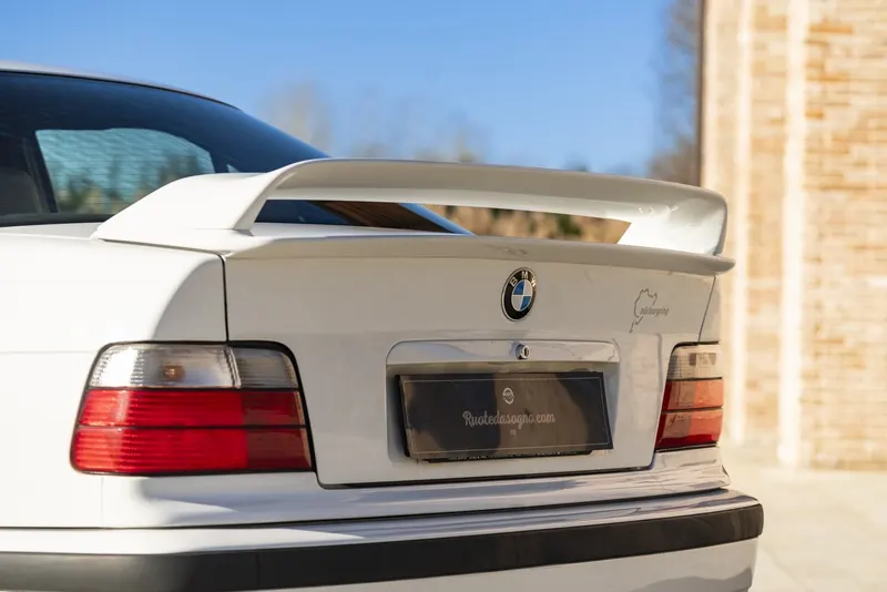 BMW 318 IS MOTORSPORT LIMITED EDITION 28