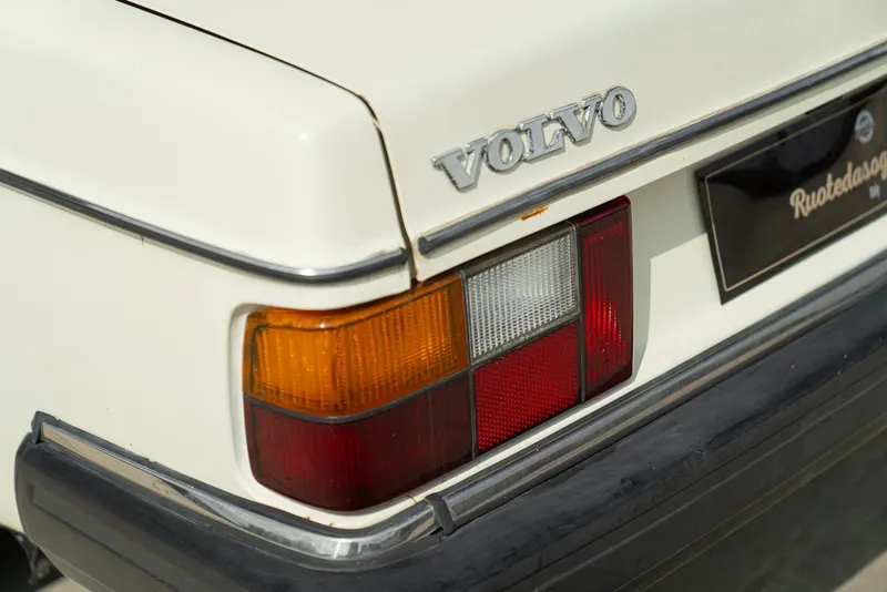 Volvo 244 GL 10