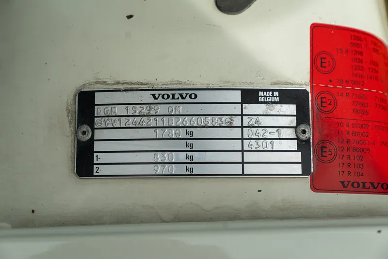 Volvo 244 GL 66