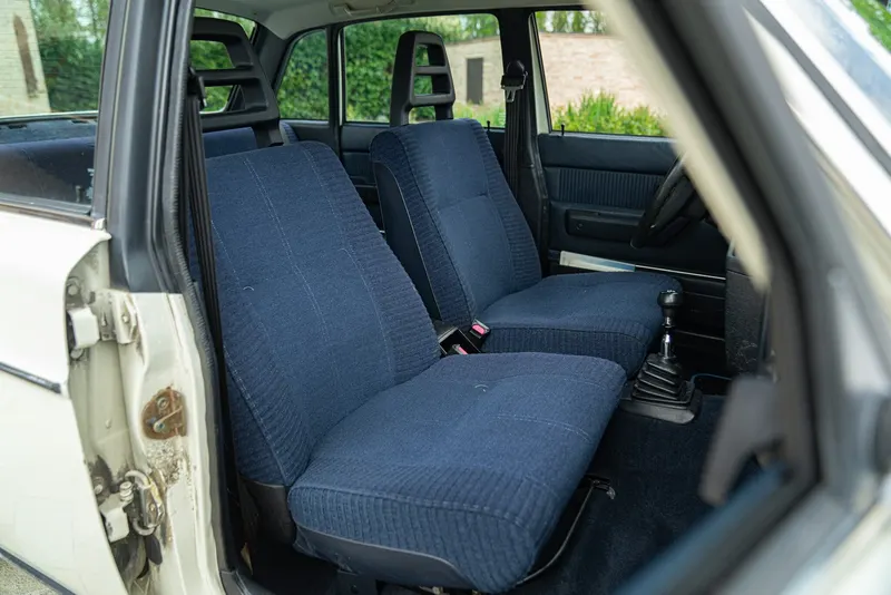 Volvo 244 GL 26