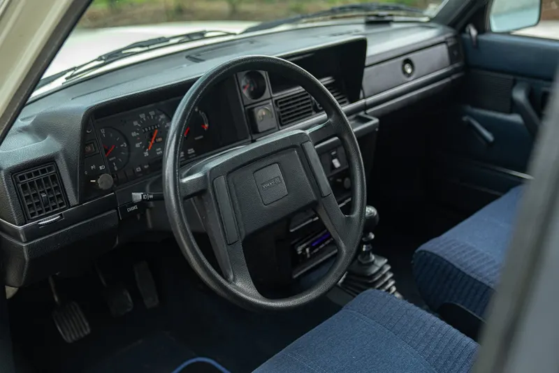 Volvo 244 GL 27