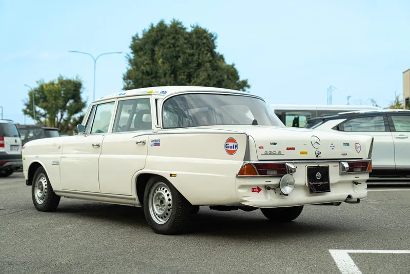 Mercedes-Benz 220 S RALLY 55