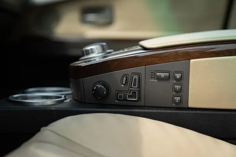 BMW 745 D 27