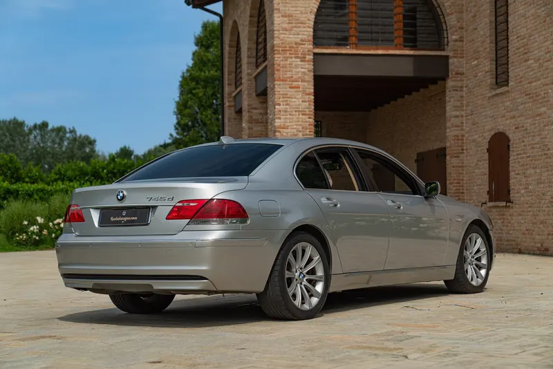 BMW 745 D 7