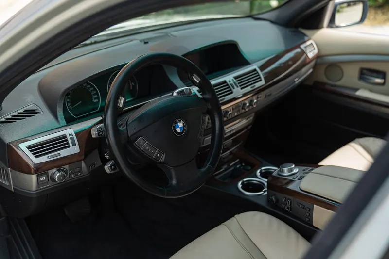 BMW 745 D 31