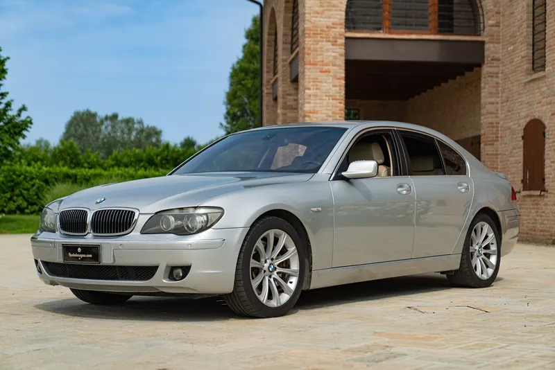 BMW 745 D 64