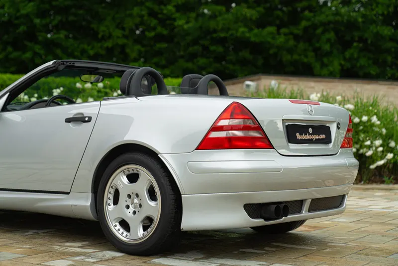 Mercedes-Benz SLK 230 KOMPRESSOR 17