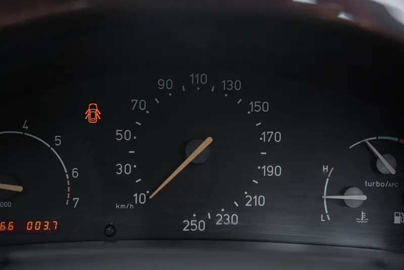Saab 900 SE 59