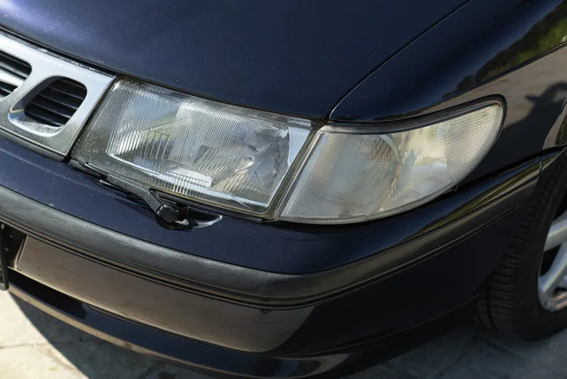 Saab 900 SE 12