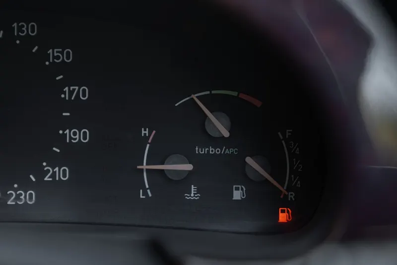 Saab 900 SE 57