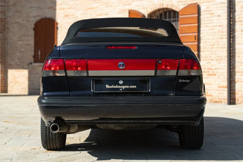 Saab 900 SE 27
