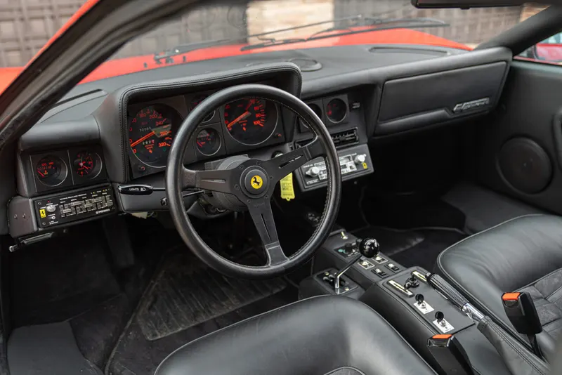 Ferrari 512 BBi 41