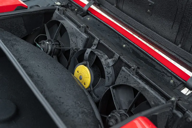 Ferrari 512 BBi 82