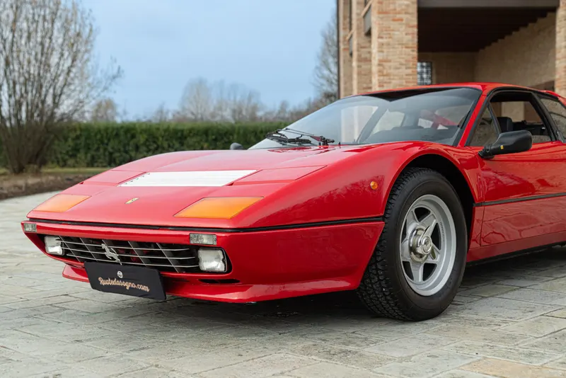 Ferrari 512 BBi 17