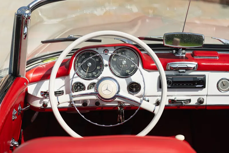 Mercedes-Benz 190 SL 75