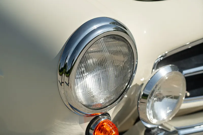 Mercedes-Benz 190 SL 23