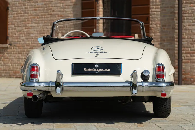 Mercedes-Benz 190 SL 9