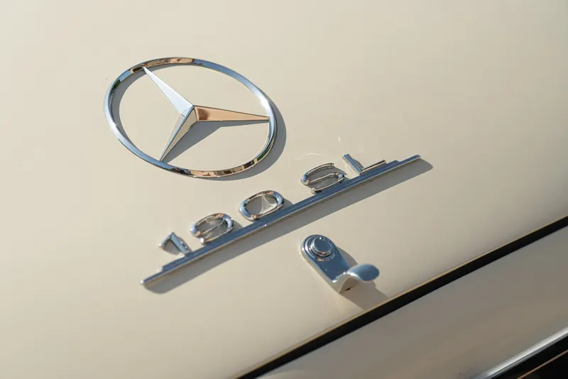 Mercedes-Benz 190 SL 19