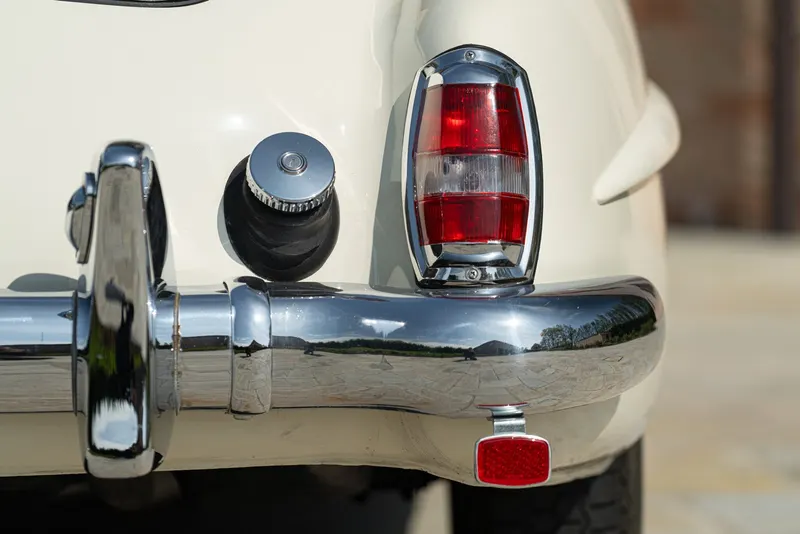 Mercedes-Benz 190 SL 16