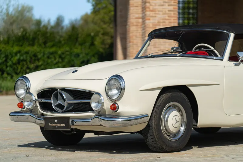 Mercedes-Benz 190 SL 35