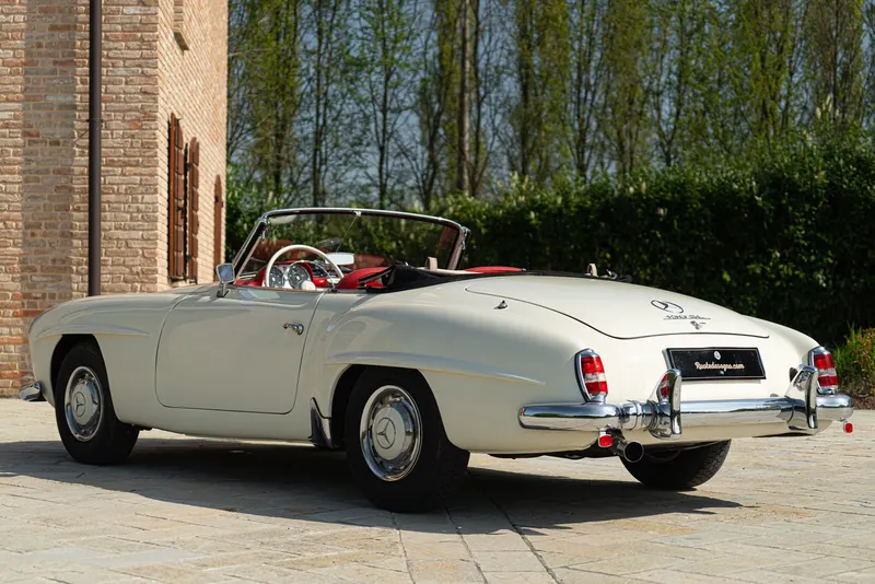 Mercedes-Benz 190 SL 8