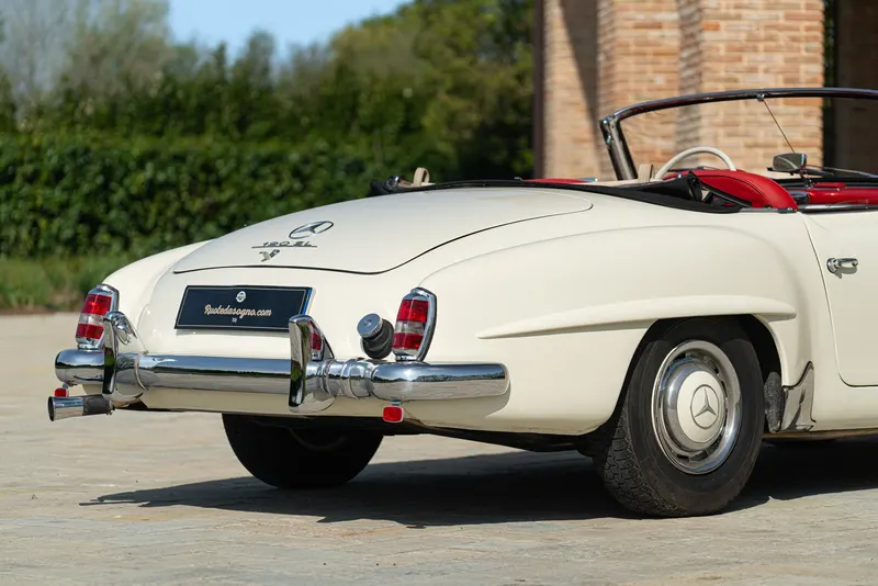 Mercedes-Benz 190 SL 18