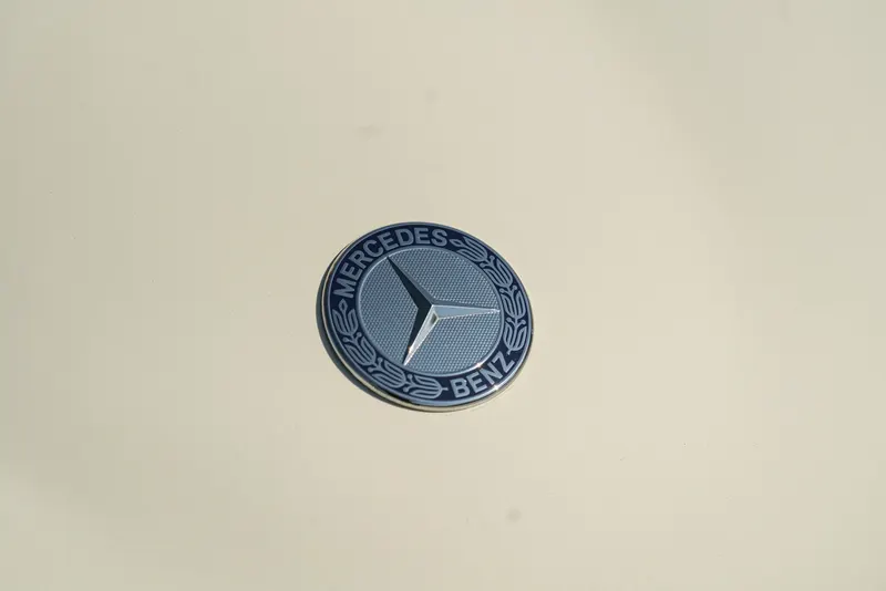 Mercedes-Benz 190 SL 24
