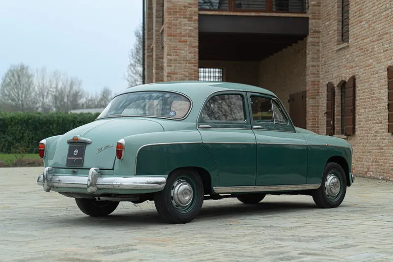 Fiat 1400 B 7