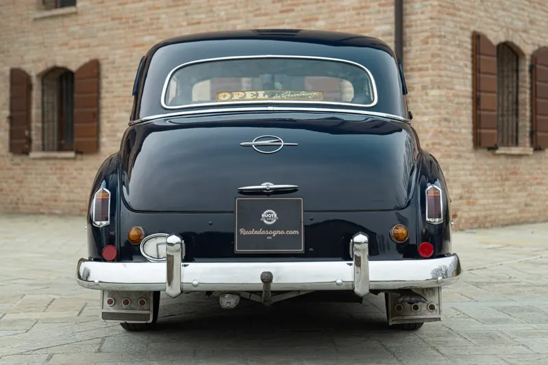 Opel KAPITÄN 9