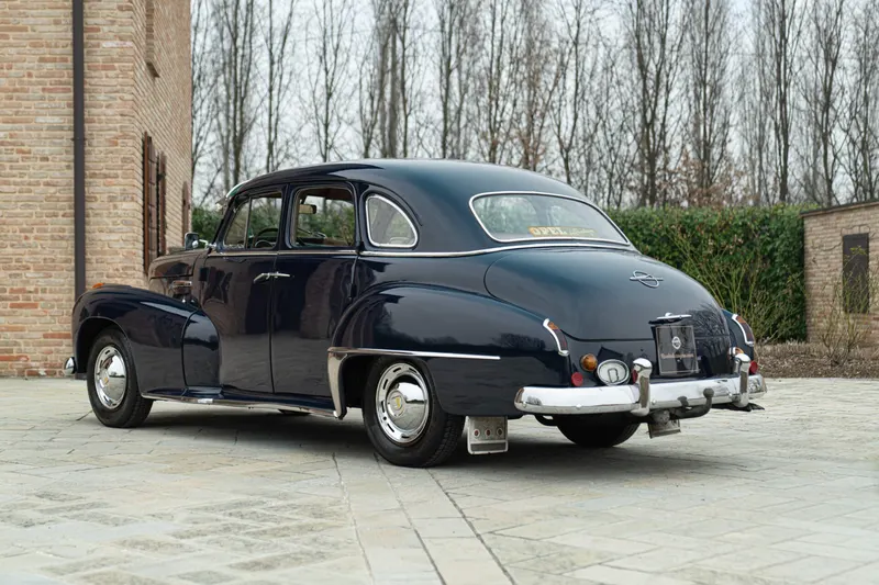 Opel KAPITÄN 8