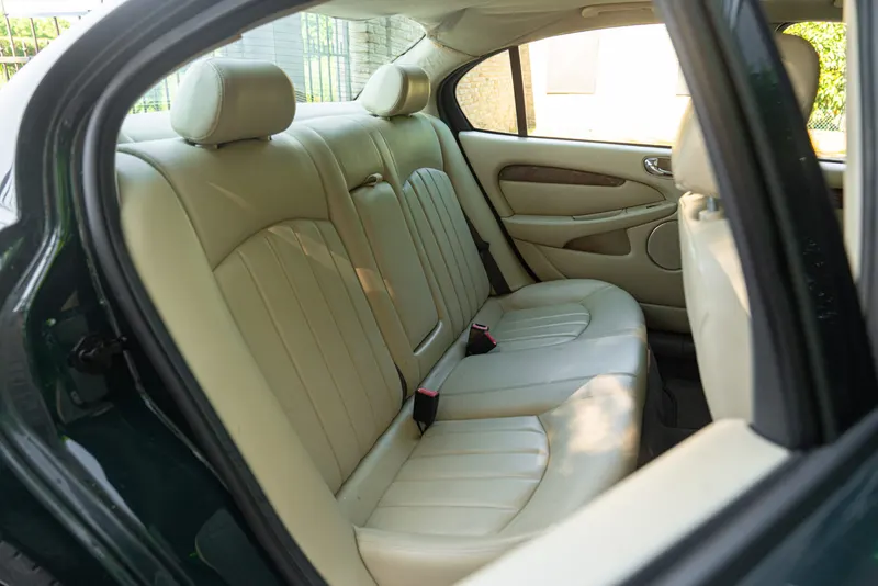 Jaguar X-TYPE 2.5 V6 25