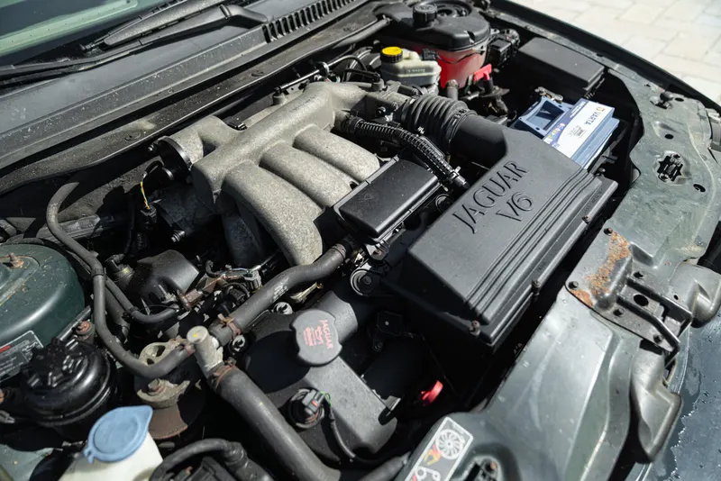 Jaguar X-TYPE 2.5 V6 51
