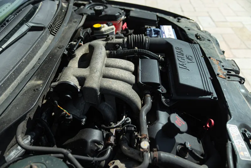 Jaguar X-TYPE 2.5 V6 47