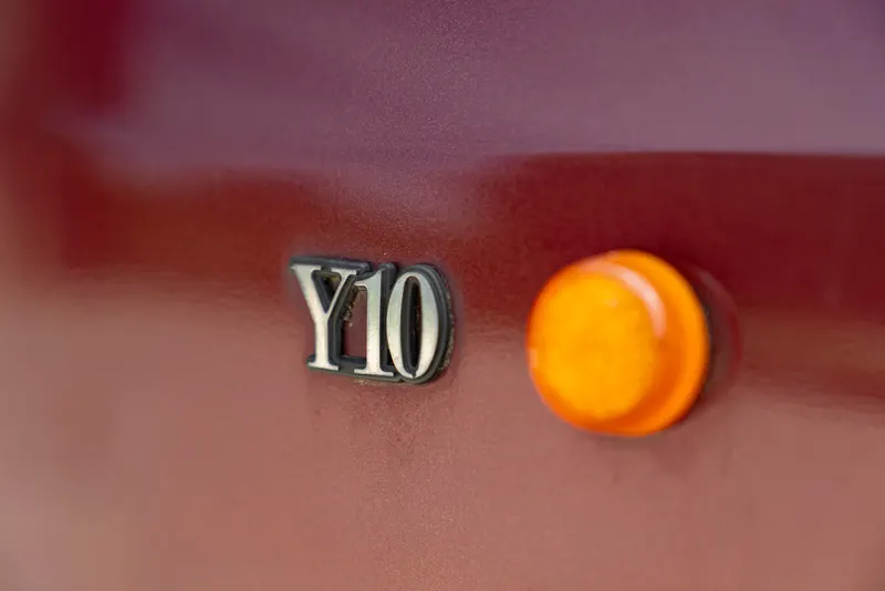 Y10 AVENUE SELECTRONIC 8