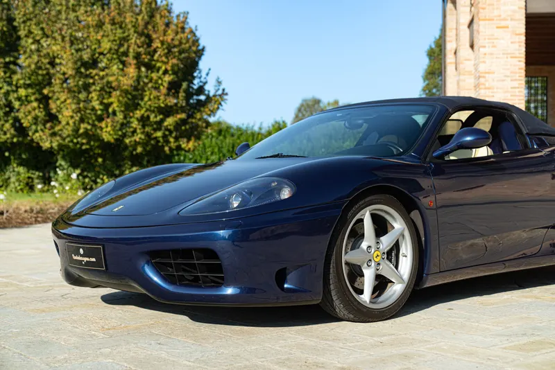 Ferrari 360 SPIDER MANUALE 15