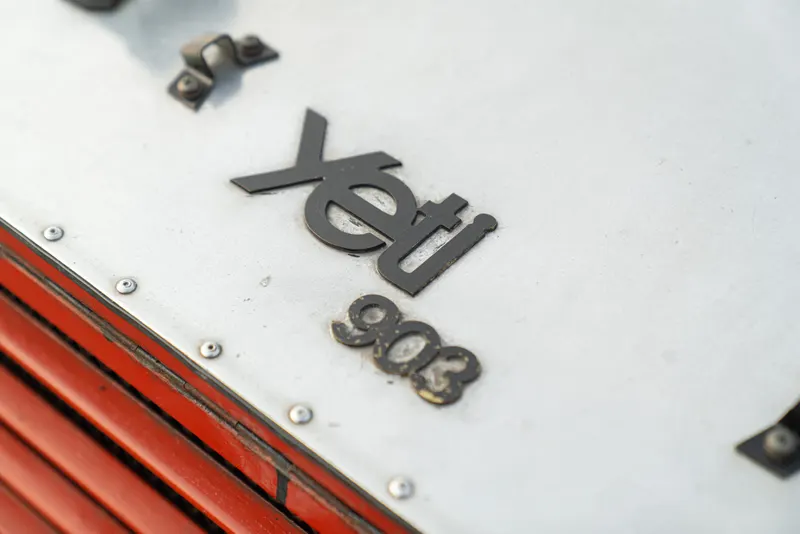 YETI 903 19