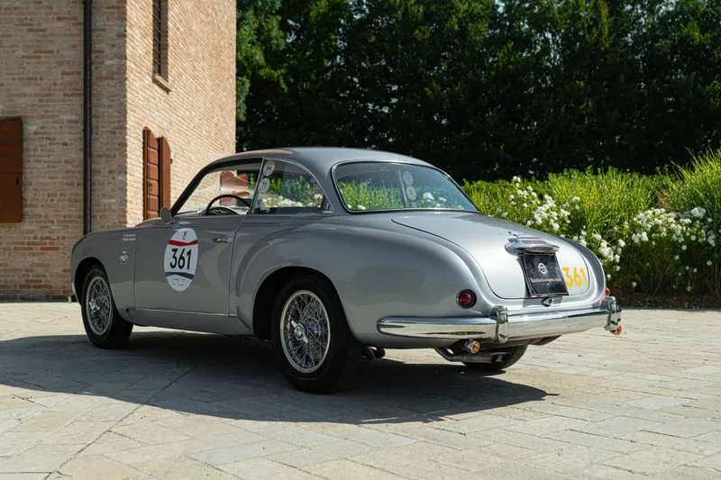 Alfa Romeo 1900 CSS TOURING SUPERLEGGERA 7