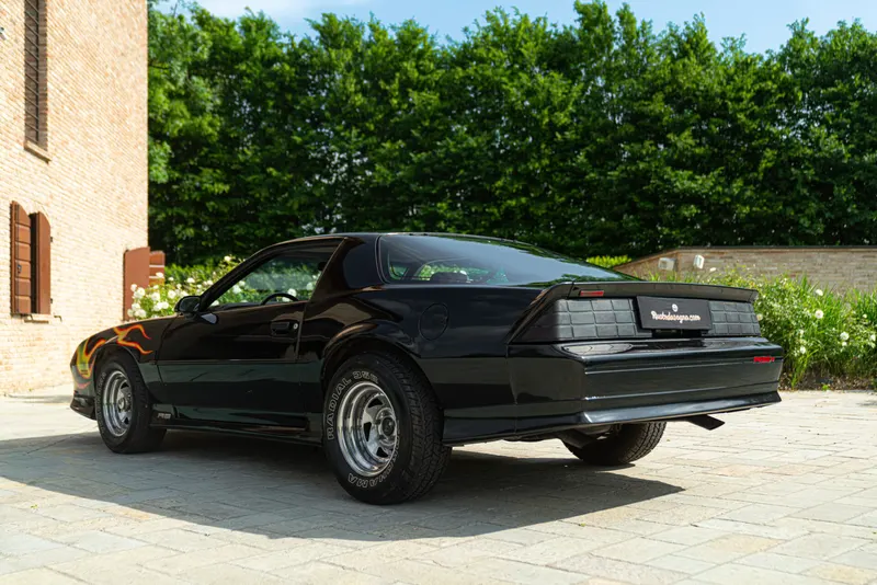 Chevrolet CAMARO III Z28 RS 5.0 V8 6