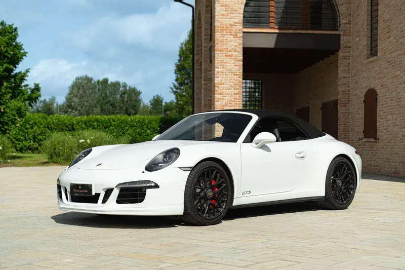 Porsche 991 (911) CARRERA GTS CABRIOLET 3
