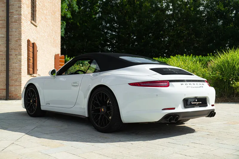 Porsche 991 (911) CARRERA GTS CABRIOLET 10