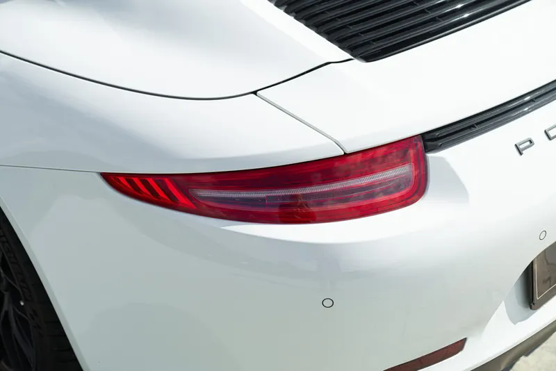Porsche 991 (911) CARRERA GTS CABRIOLET 30