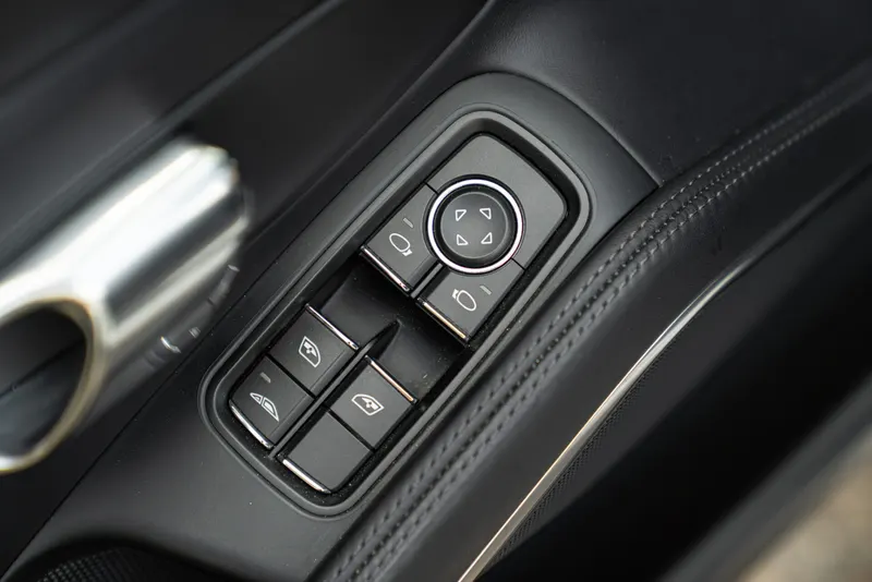 Porsche 991 (911) CARRERA GTS CABRIOLET 45