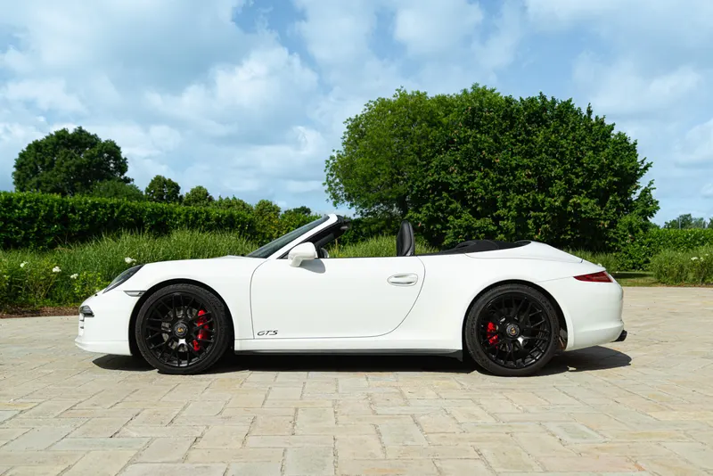 Porsche 991 (911) CARRERA GTS CABRIOLET 6