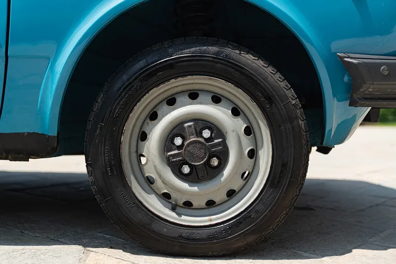 Fiat 127 16