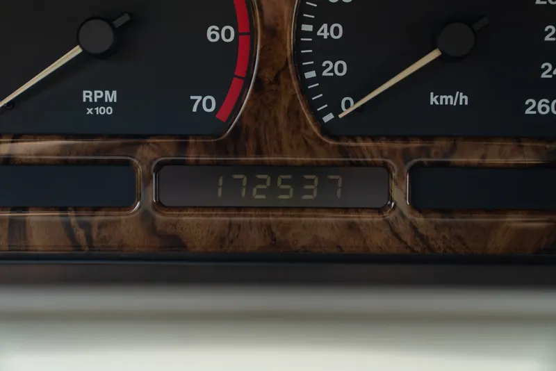 Jaguar XJ6 3.2 MANUALE 47