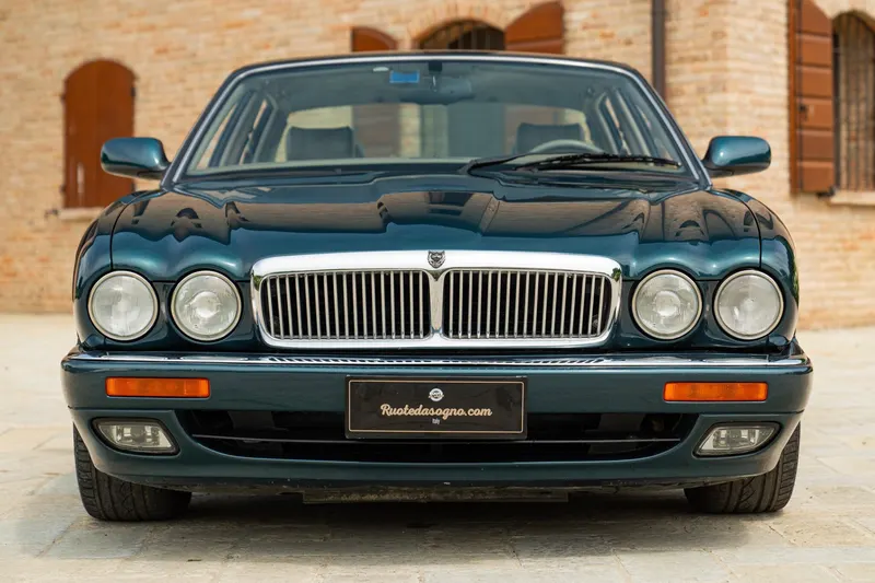 Jaguar XJ6 3.2 MANUALE 3