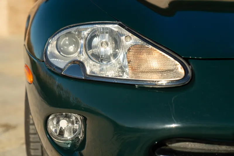 Jaguar XK8 COUPE GENTLEMEN SPEC 10