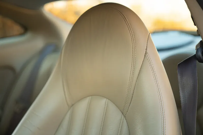 Jaguar XK8 COUPE GENTLEMEN SPEC 23